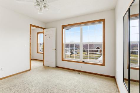 16267 Griffon Trail Lakeville MN 55044