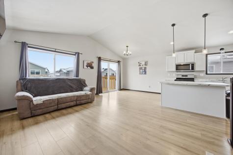 6718 69th Avenue S Horace ND 58047