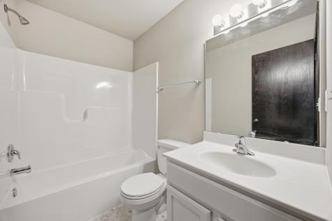 6718 69th Avenue S Horace ND 58047