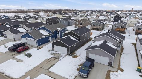 6718 69th Avenue S Horace ND 58047
