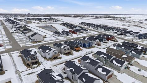 6718 69th Avenue S Horace ND 58047