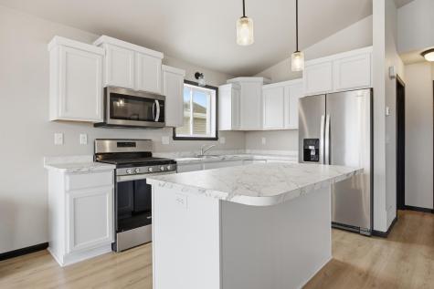 6718 69th Avenue S Horace ND 58047