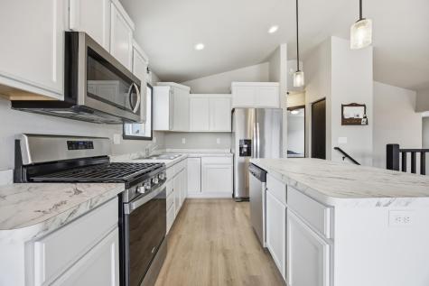 6718 69th Avenue S Horace ND 58047