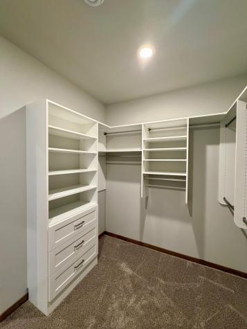 1608 6th Avenue NE Dilworth MN 56529