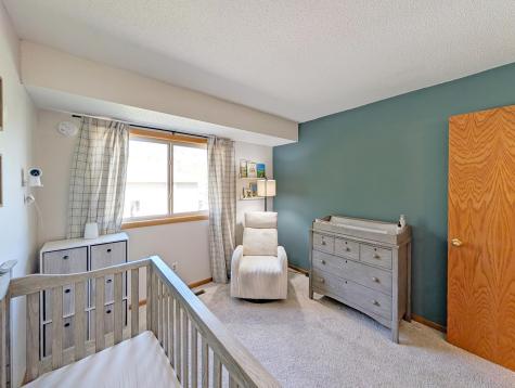 1648 Hickory Lane Eagan MN 55122