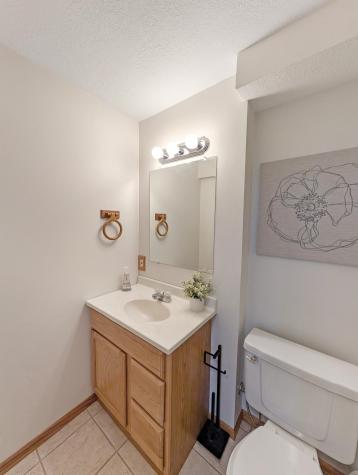 1648 Hickory Lane Eagan MN 55122