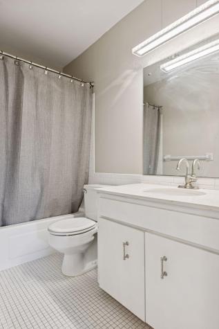 4120 Parklawn Avenue Edina MN 55435