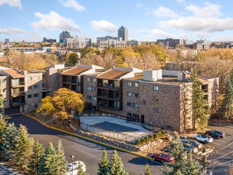 4120 Parklawn Avenue Edina MN 55435