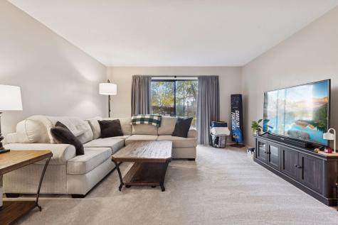 4120 Parklawn Avenue Edina MN 55435