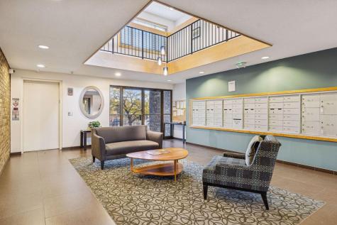 4120 Parklawn Avenue Edina MN 55435