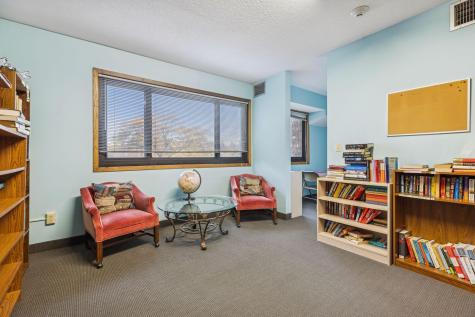 4120 Parklawn Avenue Edina MN 55435