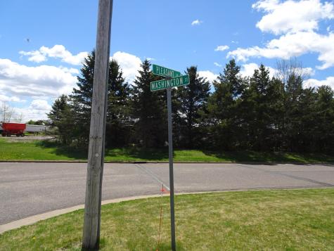 609 Washington Street Almena WI 54805