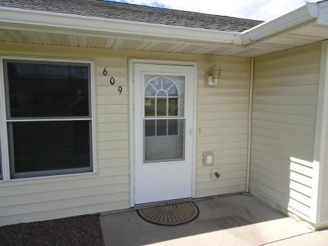 609 Washington Street Almena WI 54805