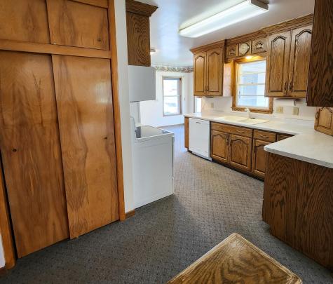 101 Elm Grove Lane Prinsburg MN 56281