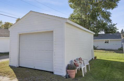 311 1st Avenue SE Dilworth MN 56529