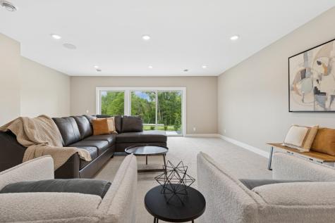 2850 Victoria Street N Roseville MN 55113