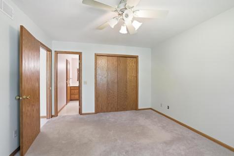 1001 W State Street Belle Plaine MN 56011