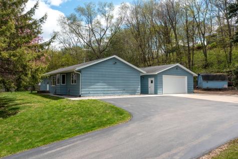 1001 W State Street Belle Plaine MN 56011