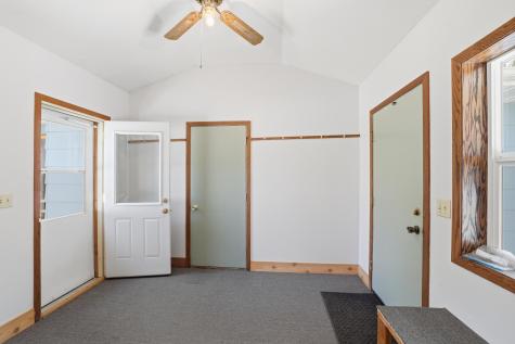 1001 W State Street Belle Plaine MN 56011