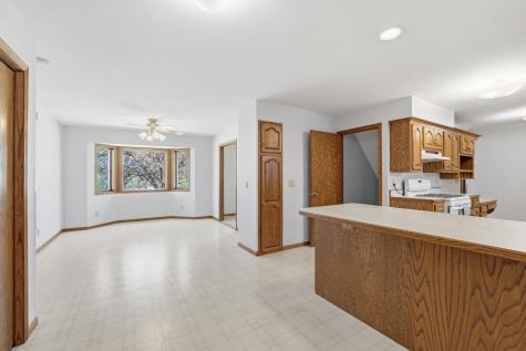 1001 W State Street Belle Plaine MN 56011