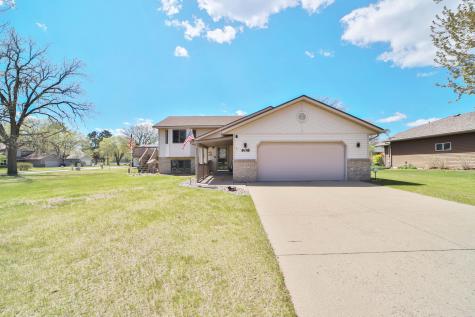 908 Lilac Lane Little Falls MN 56345