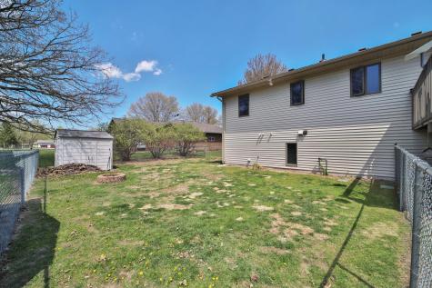 908 Lilac Lane Little Falls MN 56345