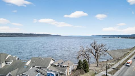 1702 N Lakeshore Drive Lake City MN 55041