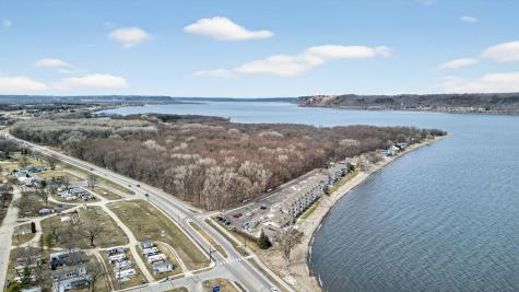 1702 N Lakeshore Drive Lake City MN 55041
