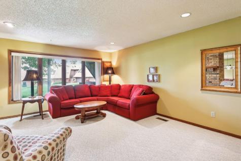 6520 Harbor Place NE Prior Lake MN 55372