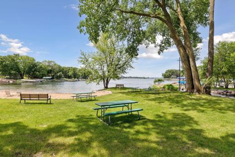 6520 Harbor Place NE Prior Lake MN 55372