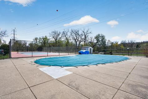 1304 W Medicine Lake Drive Plymouth MN 55441