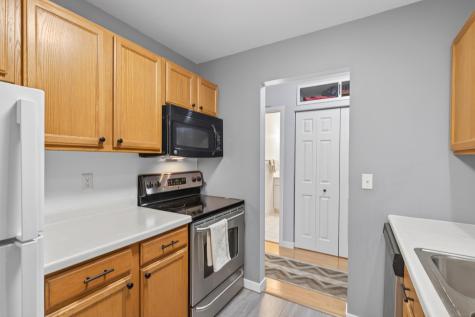 1304 W Medicine Lake Drive Plymouth MN 55441