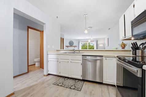 3040 Shields Drive Eagan MN 55121