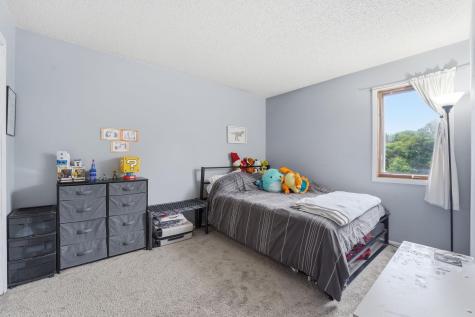3040 Shields Drive Eagan MN 55121