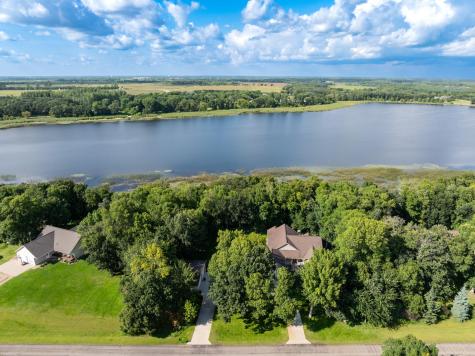 8612 S Union Lake Drive SE Alexandria MN 56308