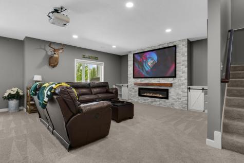 8476 200th Street W Lakeville MN 55044