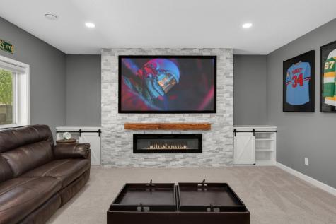 8476 200th Street W Lakeville MN 55044