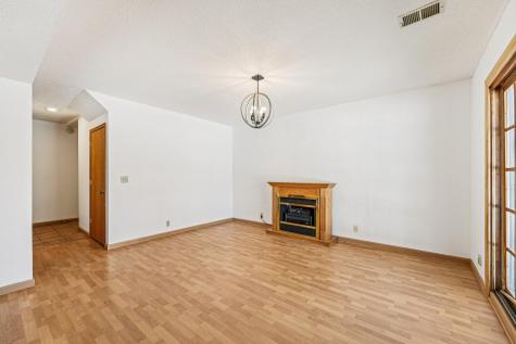 9205 29th Avenue N New Hope MN 55427
