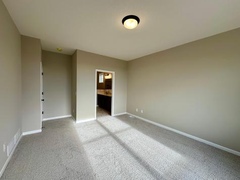20045 Glarus Lane Lakeville MN 55044