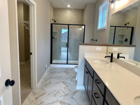 20045 Glarus Lane Lakeville MN 55044