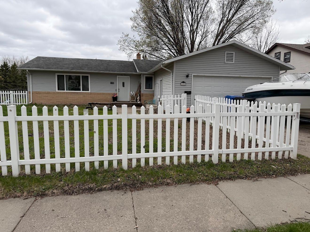 102 21st Avenue N Fargo ND 58102