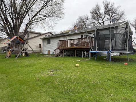 102 21st Avenue N Fargo ND 58102