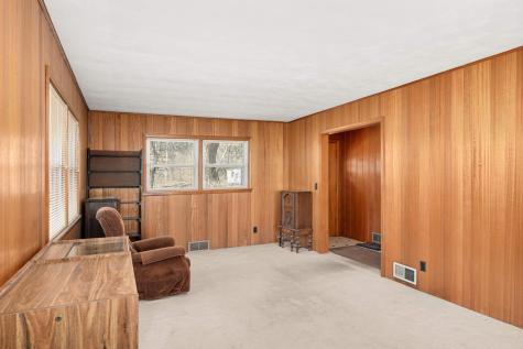 576 Lexington Parkway S Saint Paul MN 55116