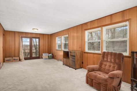 576 Lexington Parkway S Saint Paul MN 55116