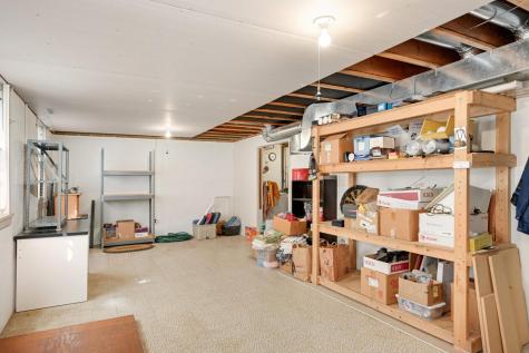 576 Lexington Parkway S Saint Paul MN 55116