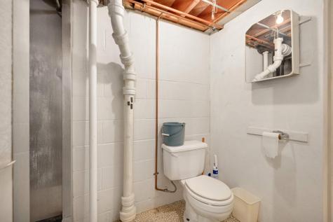 576 Lexington Parkway S Saint Paul MN 55116