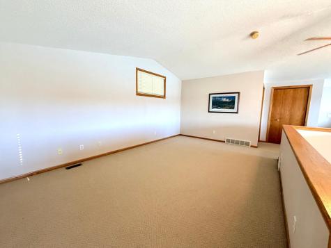 6 Edgewater Road Slayton MN 56172