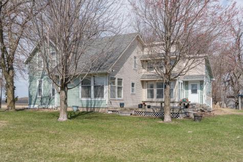 5822 500th Avenue Bricelyn MN 56014