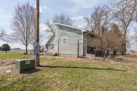 5822 500th Avenue Bricelyn MN 56014