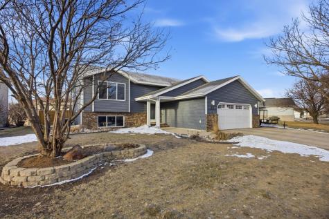 3114 24th Avenue S Fargo ND 58103